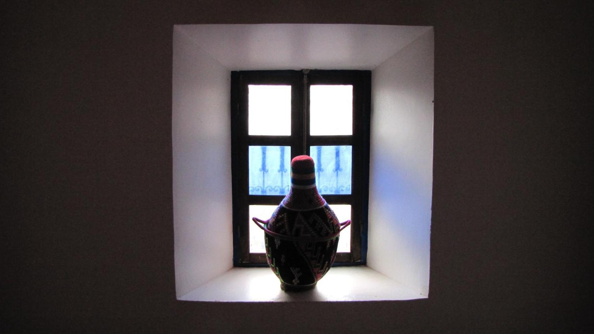 Kasbah Ait Bouguemez Hotel Agouti Bagian luar foto