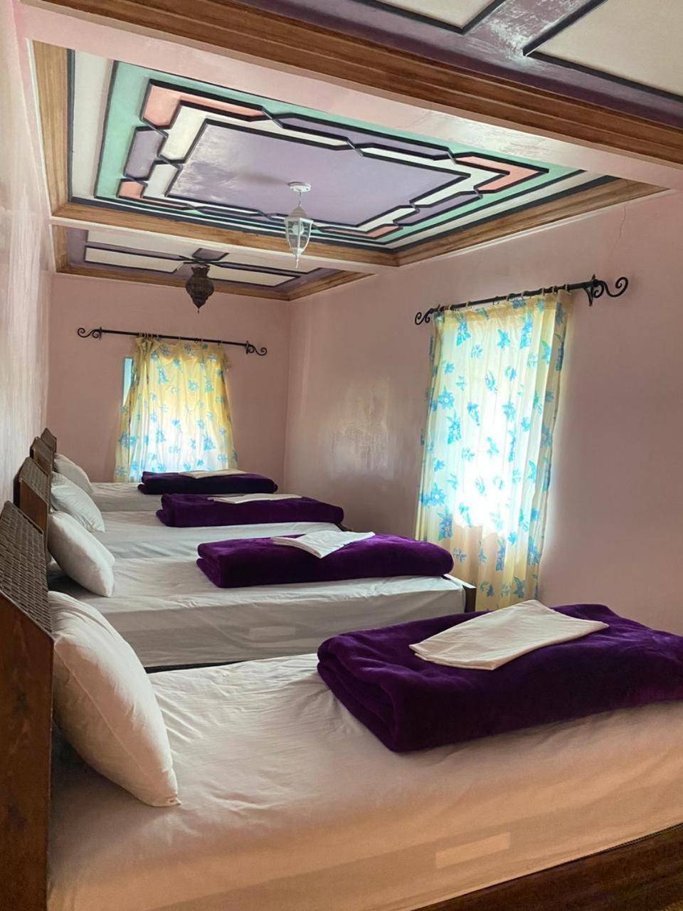 Kasbah Ait Bouguemez Hotel Agouti Bagian luar foto
