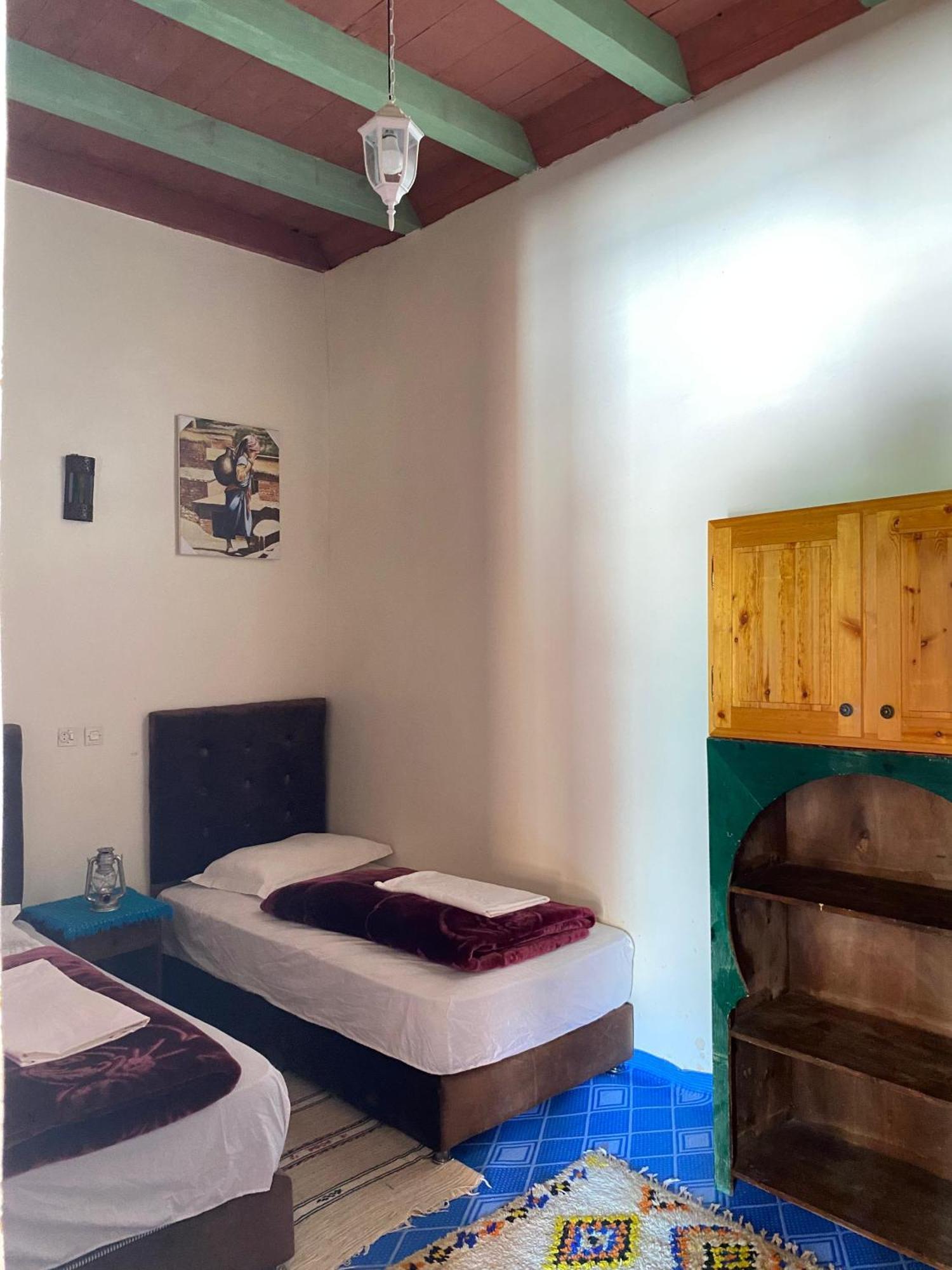 Kasbah Ait Bouguemez Hotel Agouti Bagian luar foto